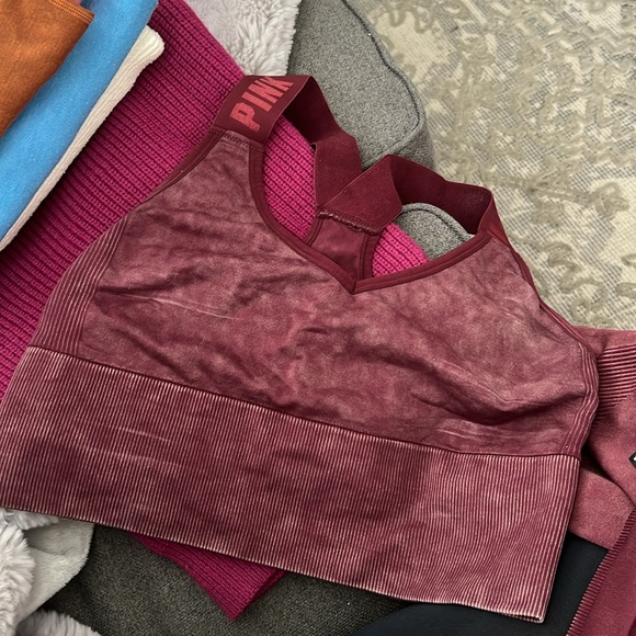 Victoria's Secret PINK SEAMLESS LEGGINGS & LIGHTLY LINED GYM RACERBACK SET - Picture 5 of 16